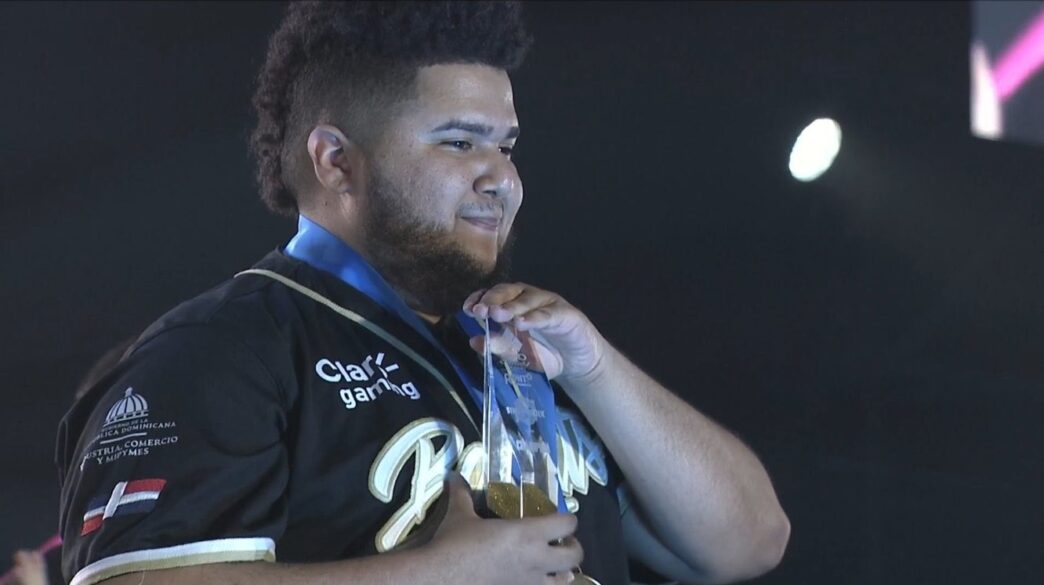 MenaRD é campeão de Street Fighter 6 na EVO Japan 2024