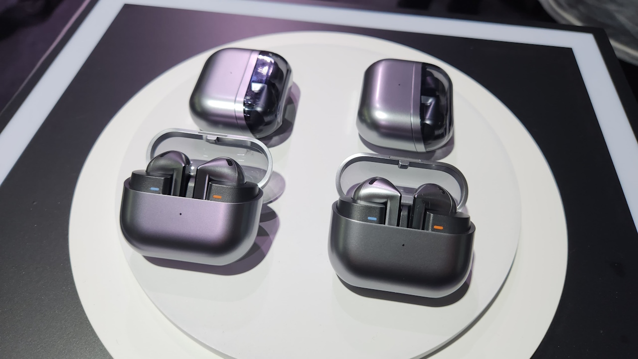 Samsung Galaxy Buds3 e Galaxy Buds3 Pro