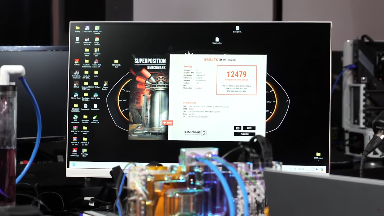 RTX 4090 RTX 4090 Super com configuração padrão