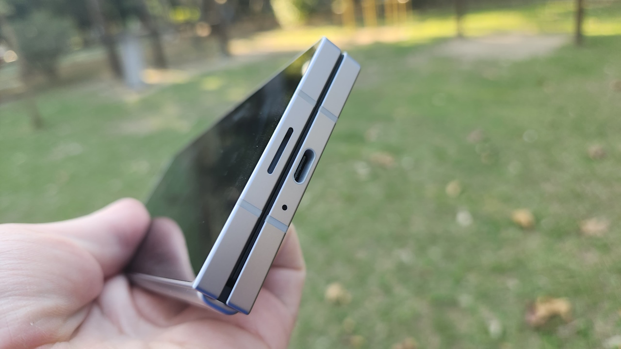 Galaxy Z Fold6 Galaxy Z Fold6 - acabamento