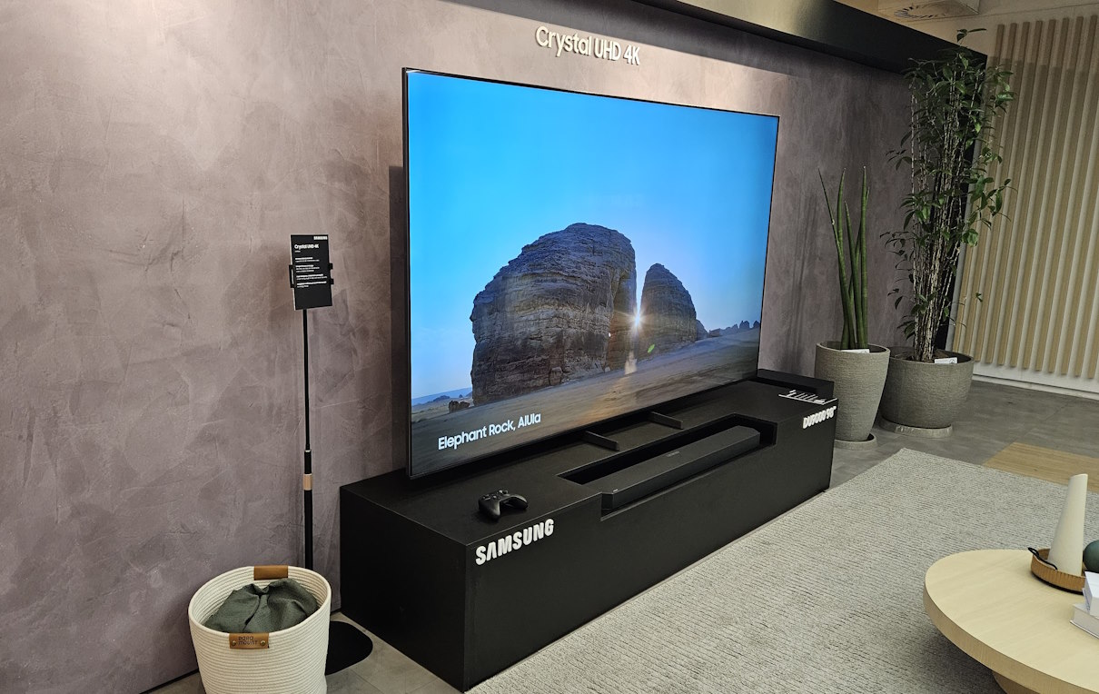 Samsung Samsung Crystal UHD DU9000 (2)